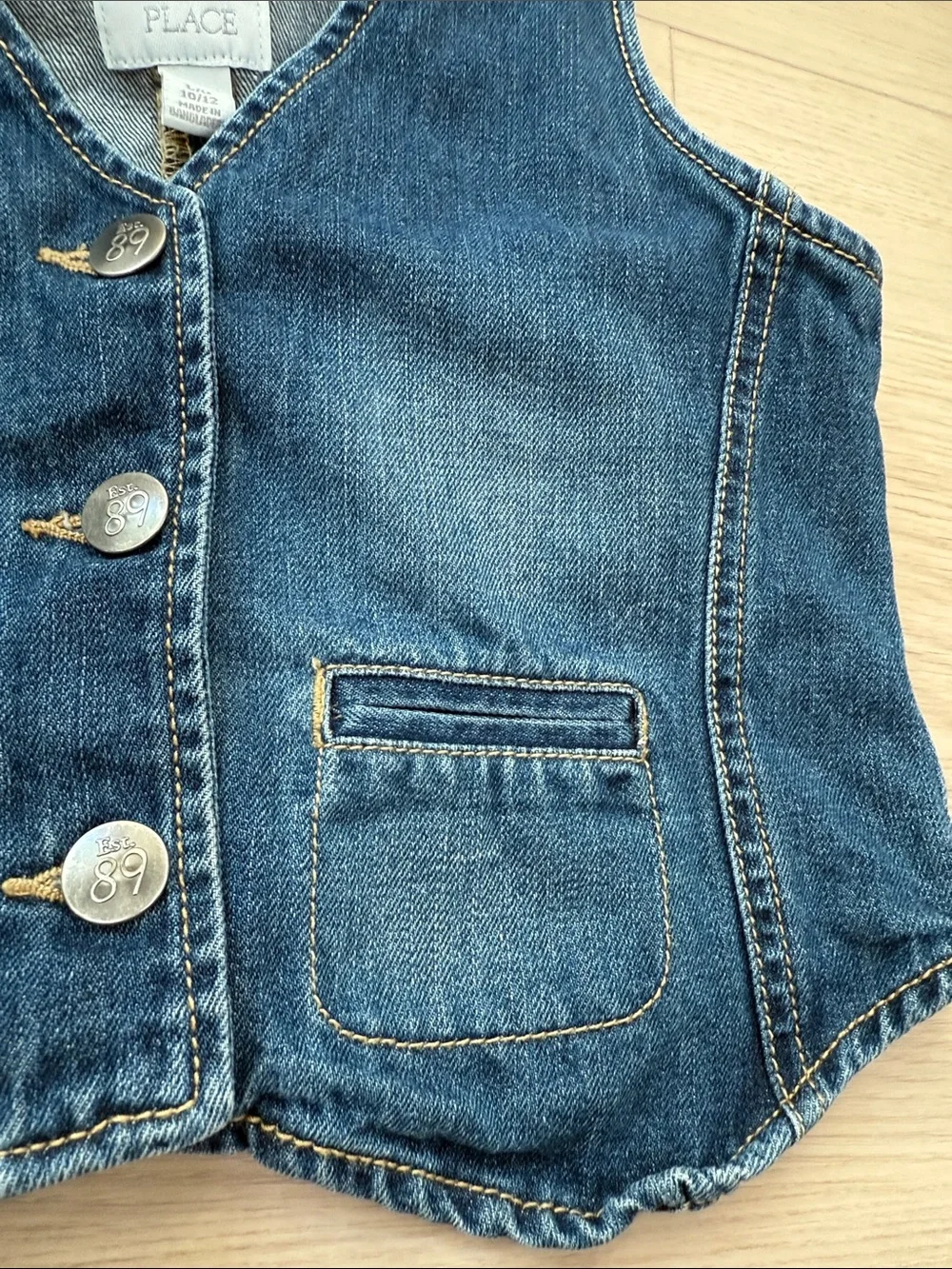 The Children’s Place Y2K Girls Denim Vest Size 10/12 Vintage Style